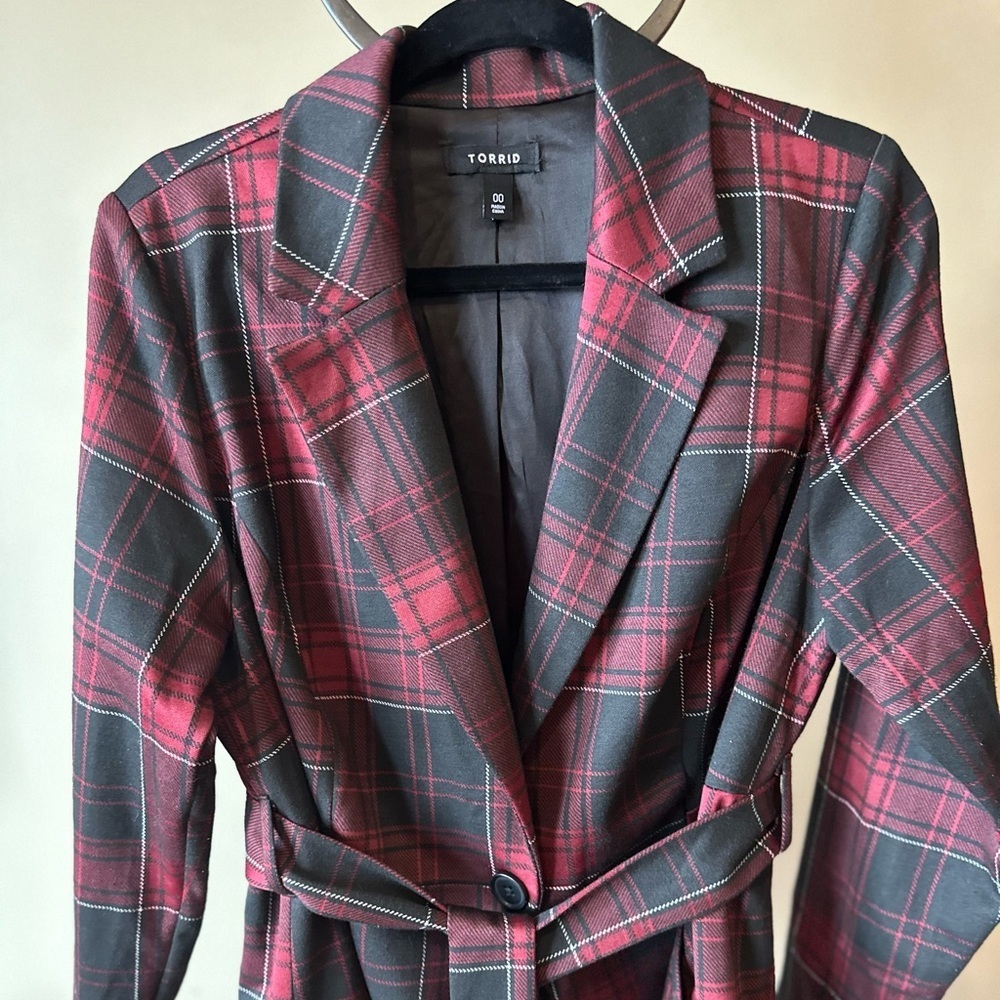 Torrid Women's Red and Black Plaid Longline Trench Removable Self Tie Belt